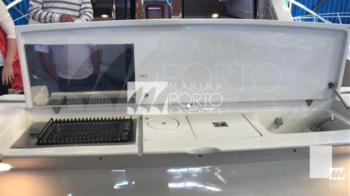 Imagem 10 de 10 de Ferretti 460 Platinum