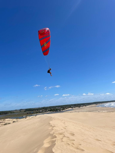 Imagen 3 de 10 de Parapente