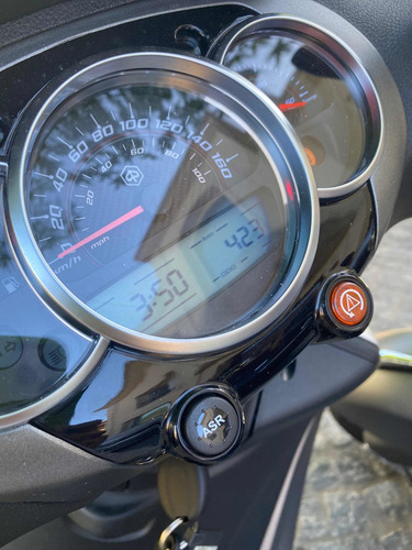 Piaggio Beverly