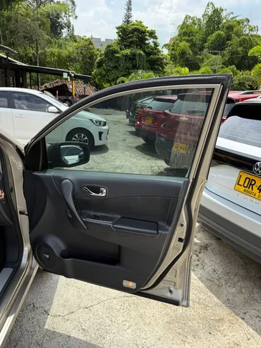 Renault Koleos 2.5 Dynamique Bose