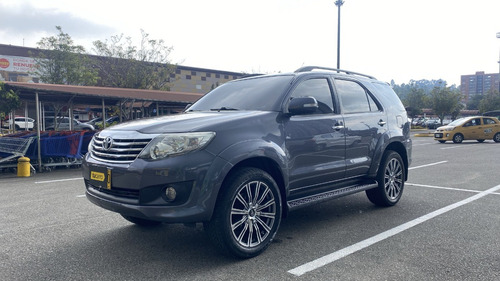 Imagen 4 de 25 de Toyota Fortuner