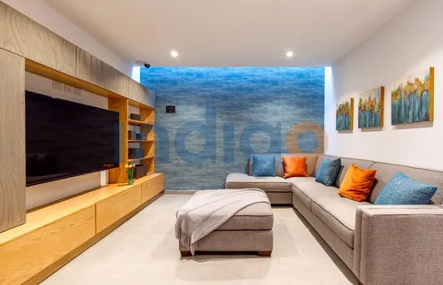 Casa En Venta En El Nuevo Refugio, Finos Acabados Y Distribución.