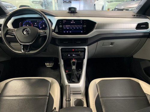 Volkswagen T-Cross 1.4 250 TSI TOTAL FLEX HIGHLINE AUTOMÁTICO