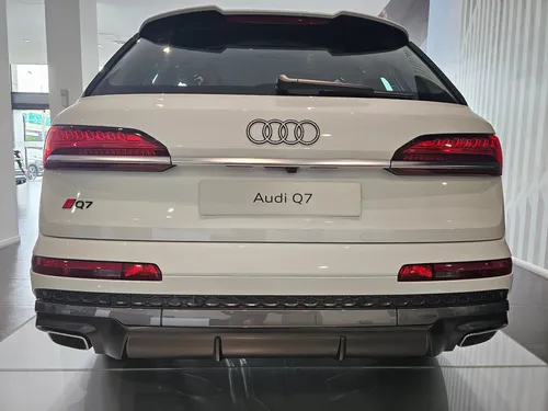 Audi Q7 S Line Mhev