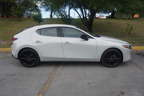 Mazda Mazda 3 2.5T Signature Hatchback At