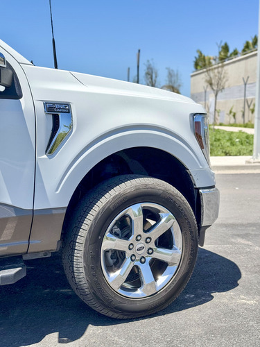 Ford F-150 5.0l V8 Lariat Luxury