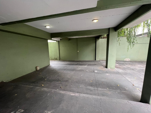 Imagen 2 de 3 de En El Palomar Espacio De Cochera Cubierta En Alquiler F: 9385