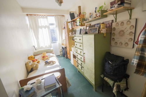 Departamento De 3 Ambientes En 2° Piso Por Escalera En Venta, En La Lucila.