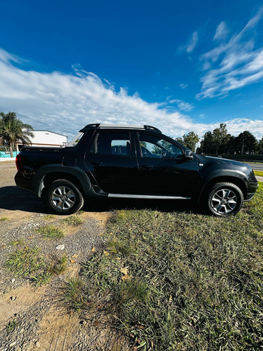Renault Duster Oroch 2.0 Outsider Plus
