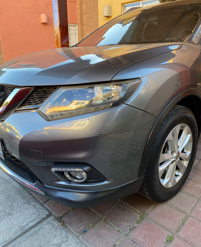 Nissan X-Trail 2.5 Sense 3 Row Mt