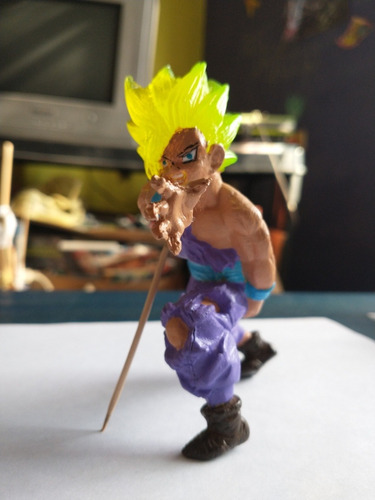 Gohan Dragón Ball Bootleg 10.5cm (Usado)