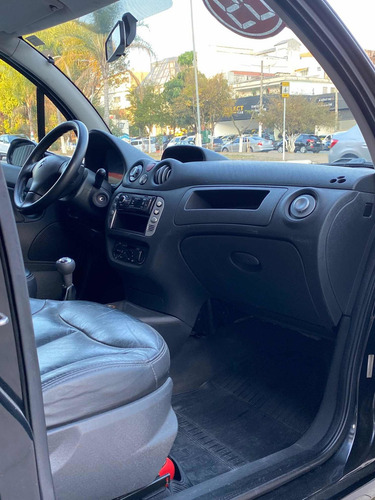 Imagem 4 de 14 de Citroën C3 2009 1.4 8v Glx Flex 5p