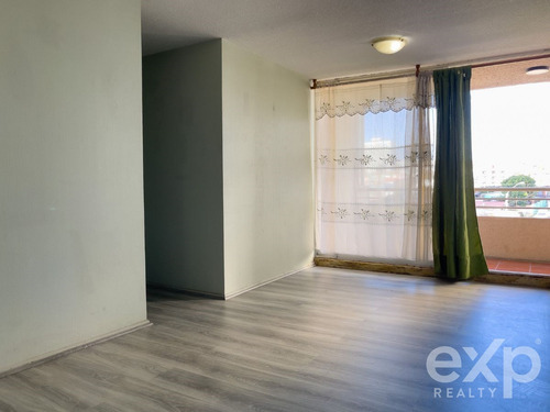 Departamento En Arriendo De 2 Dorm. En Valparaíso