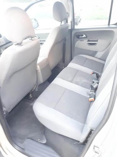 Imagen 8 de 9 de Volkswagen Amarok Highland 4x2 2014