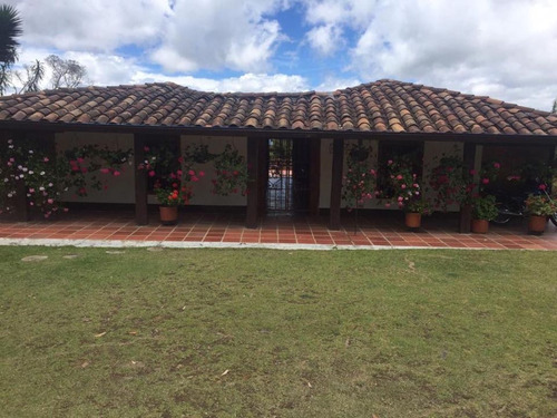 Se Vende Finca Ubicada En Envigado Vereda Pantanillo