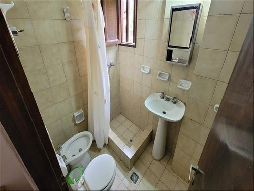 Chalet A 200 M Del Mar. Gran Capacidad Con Depto Trasero