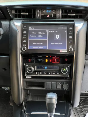 Toyota Fortuner 2.7l Mid