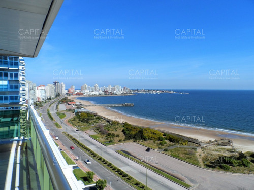 Apartamento 3 Suites Y Dependencia En Coral Tower