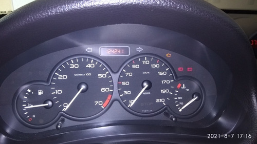 Imagem 8 de 8 de Peugeot 206 2008 1.4 Presence Flex 5p