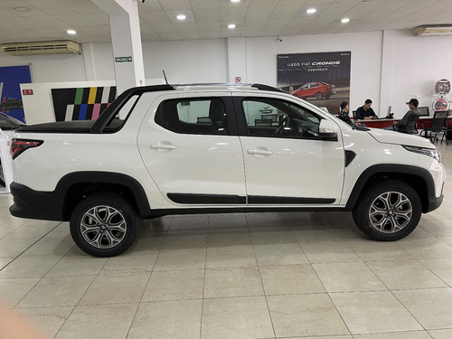 Fiat Strada 1.4 8v Freedom Cd