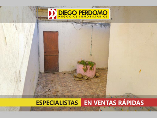 Apartamento De 2 Dormitorios En Venta, Libertad
