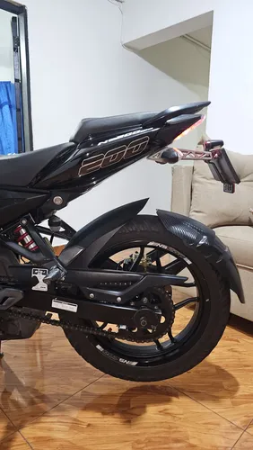 Pulsar Ns 200 Fi