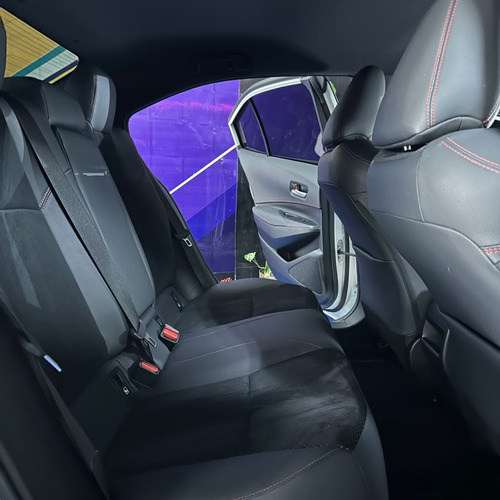 Imagen 9 de 10 de Toyota Corolla Gr Sport 2023