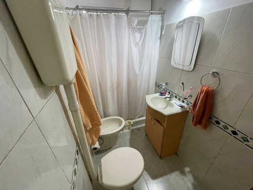 Casa De 2 Dormitorios Con Piscina En Parque Del Plata Sur
