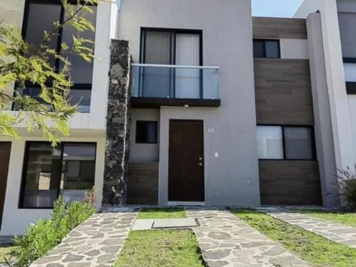 ¡oportunidad Remate Bancario! Preciosa Casa En  Zibata, Queretaro !!