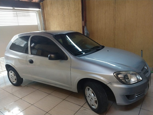 Gm Celta Life 1.0 2010 2p Básico -prata. Flex- 93.000km.