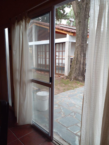 Casa En Venta - 3 Dormitorios 1 Baño - 414mts2 - Departamento - Mar Del Tuyú