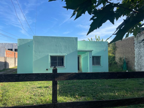 Venta | Casa En Pueblo Nuevo | Lujan