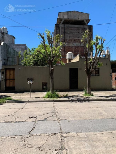 Imagen 2 de 3 de Galpón - Villa Martelli