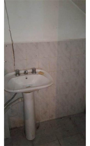 Venta De Local De 18 M2 En Flores
