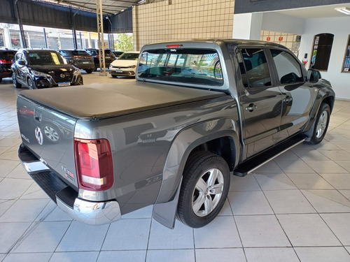 Volkswagen Amarok 3.0 Highline Cab. Dupla V6 4x4 Aut. 4p