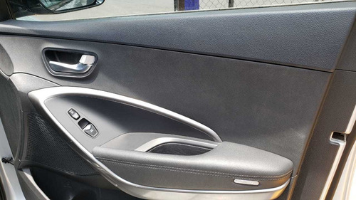 Imagen 10 de 15 de Hyundai Santa Fe 2018 2.0 Sport L Automatica 5 Pasajeros
