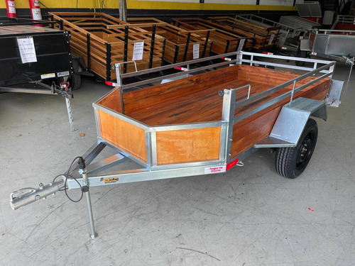 Carretinha Fazendinha De Chapa Com Caixinha 2.00 X 1.20 X 40