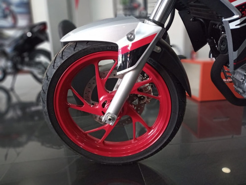 Imagen 5 de 15 de Honda Cb Twister 250 Modelo 2022 Color Gris