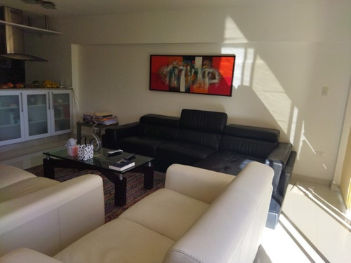 Imagen 4 de 16 de Town House Con Vista Al Mar