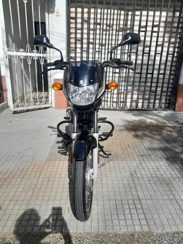 Vendo Boxer Ct 100 2024 Negro Infinito Único Dueño