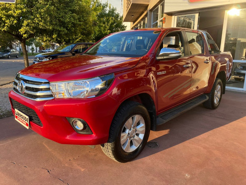 Toyota Hilux 2.8 Cd Srv 177cv 4x2