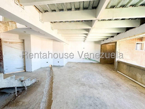 Carla Gonzalez Apartamento En Venta En La Urbanizacion El Rosal Mls #25-12495 Sc