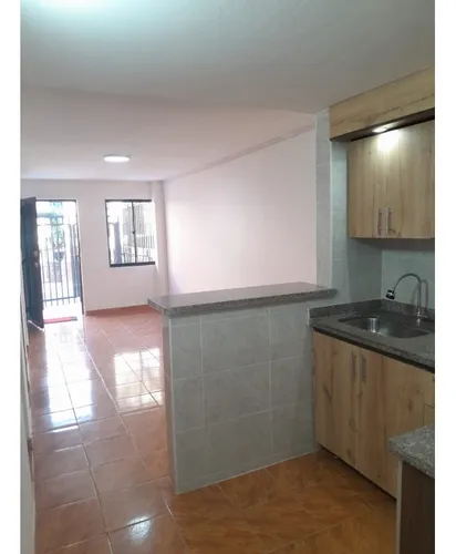 Venta De Casa En Itagui Ferrara 1 Y 2 Piso