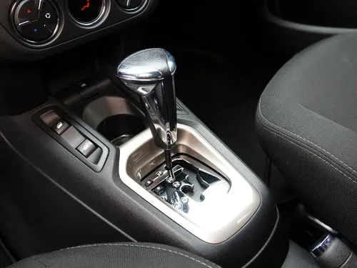 Citroën C-Elysée 1.6 Shine