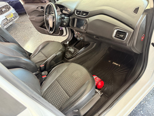 Chevrolet Onix 1.4 Ltz 98cv