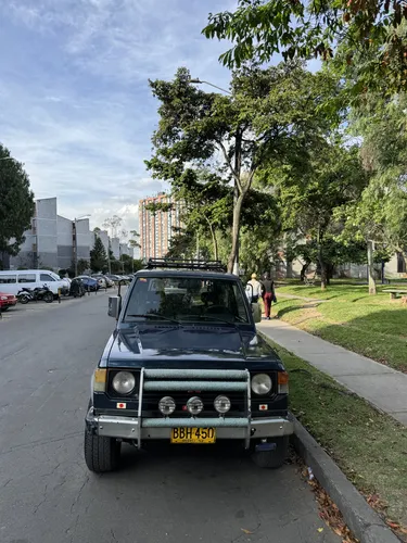 Mitsubishi Montero 2.6 L042 Cabinado