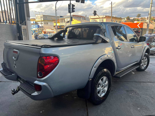 Imagem 3 de 15 de Mitsubishi L200 2015 2.4 Triton Gl Cab. Dupla Flex 4p
