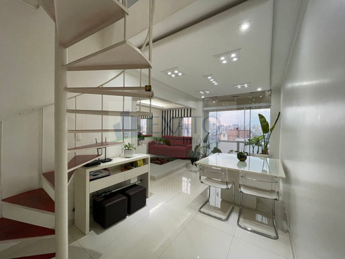 Imagem 13 de 15 de Excelente Apartamento Com 120m², 2 Dormitórios, 1 Vaga, Na Região Da Saúde. - Em50847