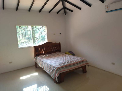Imagen 7 de 20 de Terreno Con Bienhechurías En Safari Carabobo (att-119)