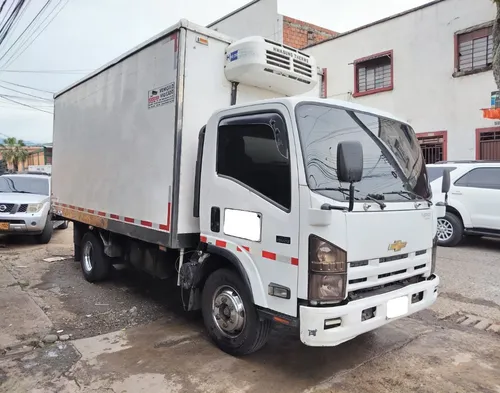 Camion Chevrolet Npr Furgon Aislado Modelo 2013